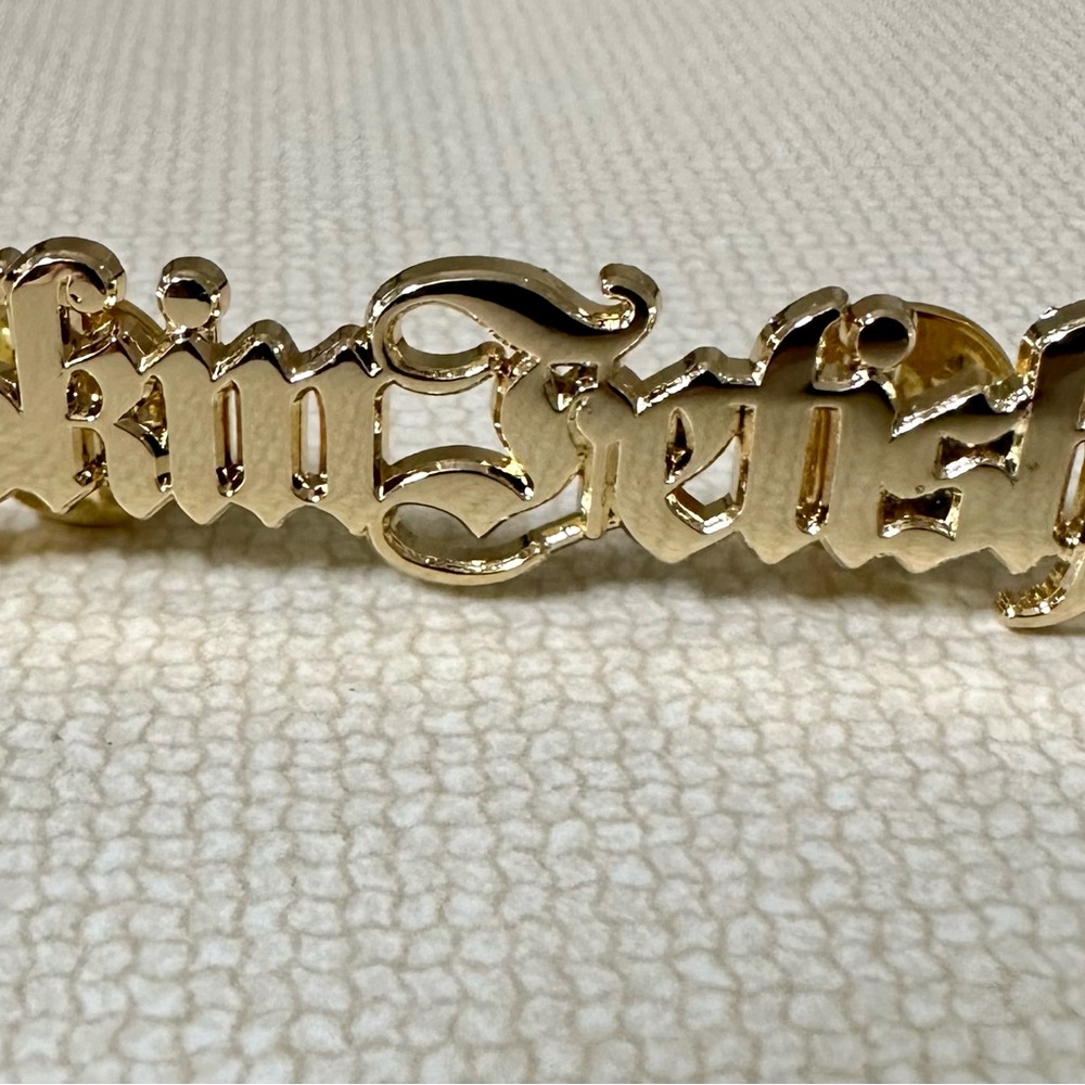 Pat McGrath Skin Fetish Pin